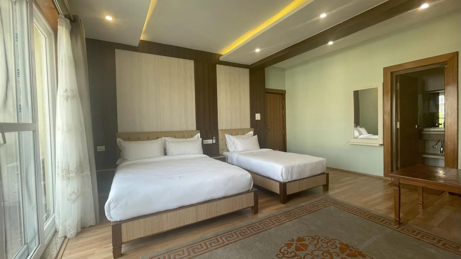 Hotel Bayberry Kathmandu - Near Tribhuvan International Airport 4*,