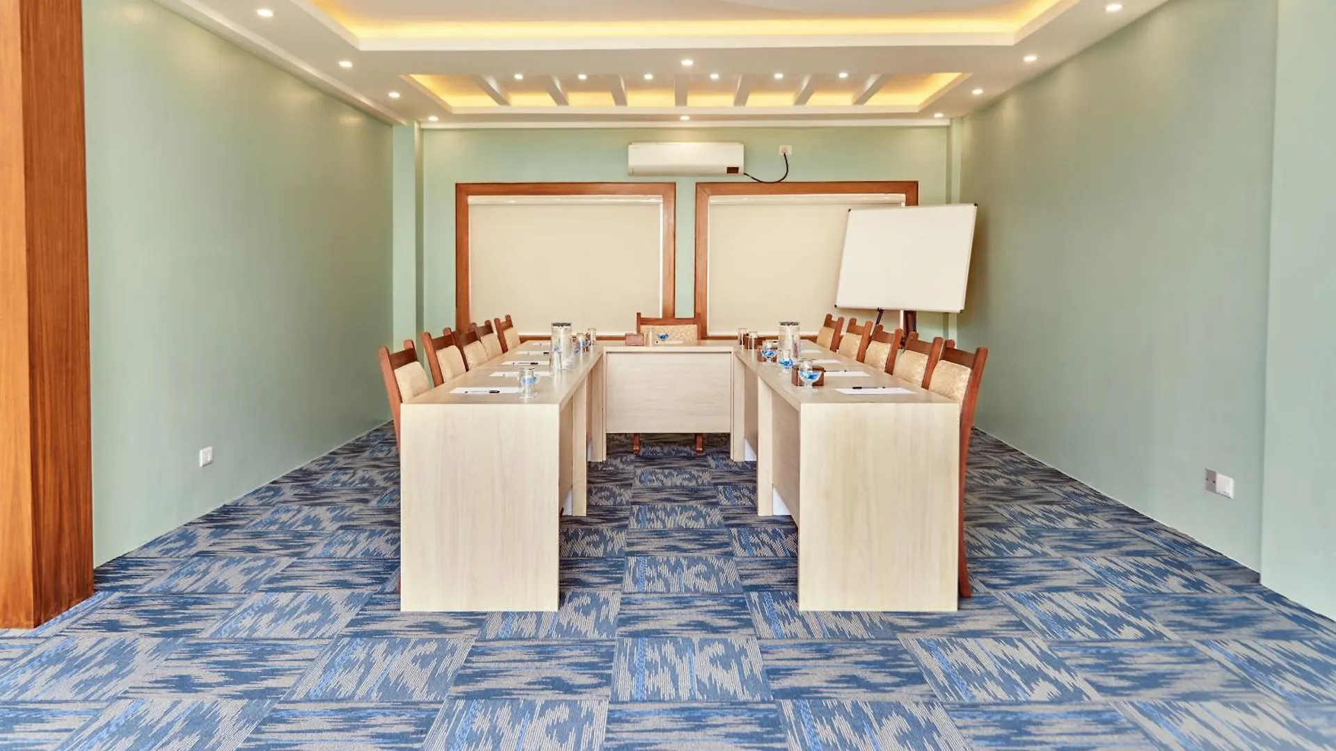 Hotel Bayberry Kathmandu - Near Tribhuvan International Airport